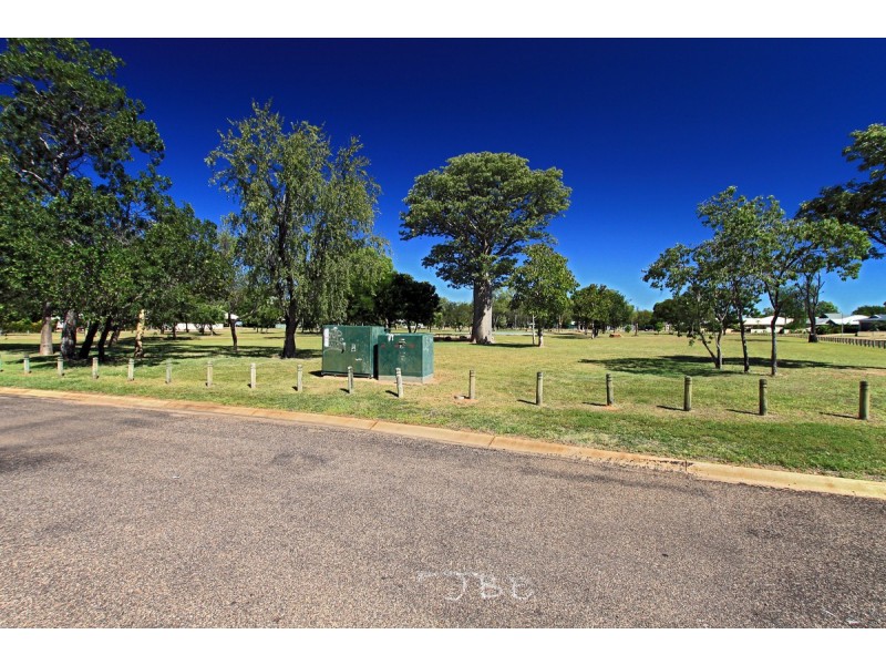 8 Garrjang Close, Kununurra WA 6743