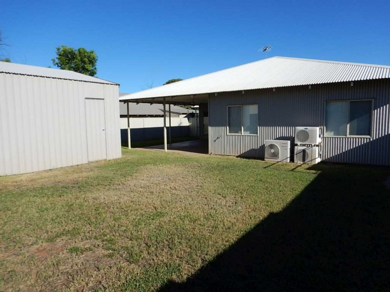 17 Barding Loop, Kununurra WA 6743