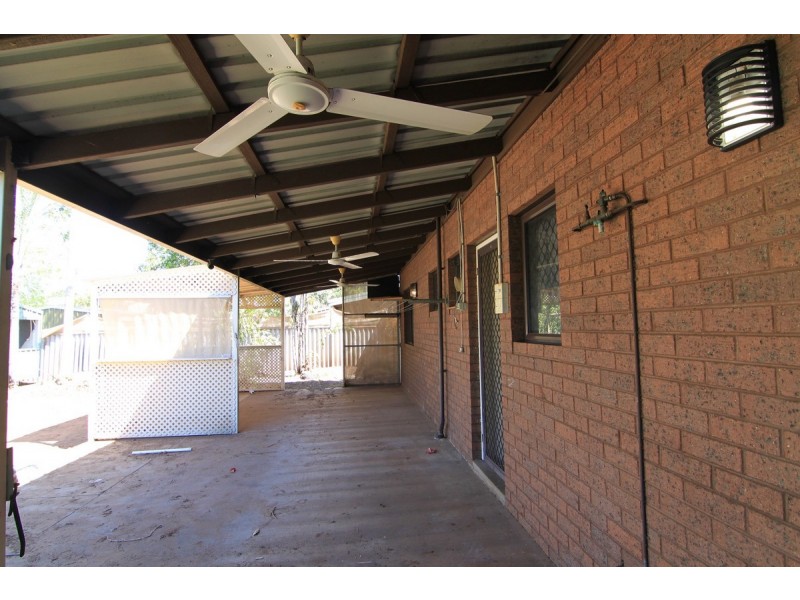 8 Water Lily Place, Kununurra WA 6743