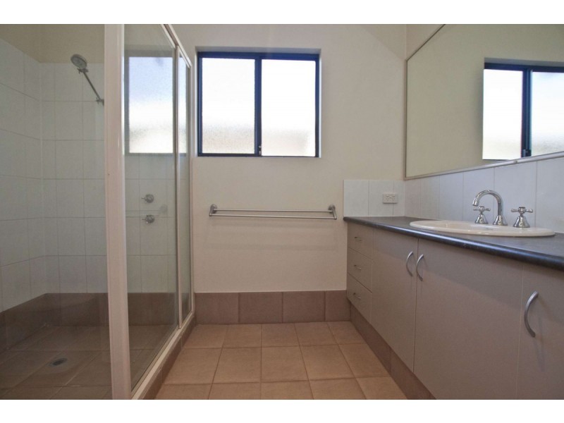 1 Barding Loop, Kununurra WA 6743