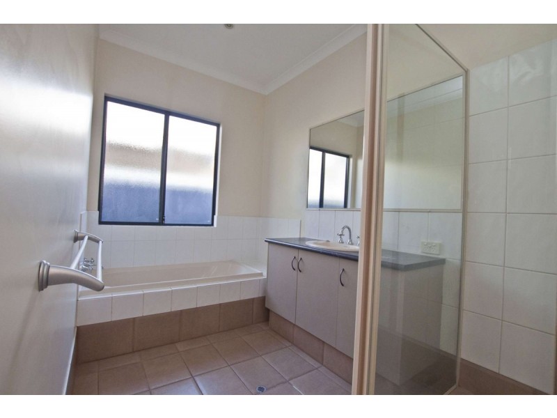 1 Barding Loop, Kununurra WA 6743