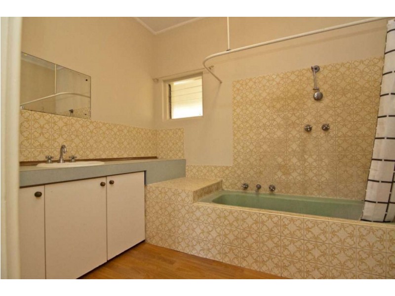 18 Nutwood Crescent, Kununurra WA 6743