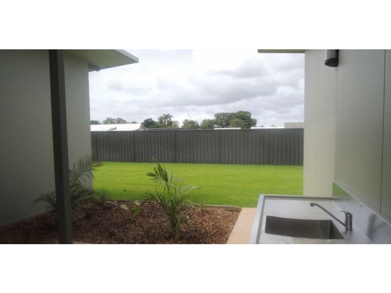 6 Bluegrass Avenue, Kununurra WA 6743