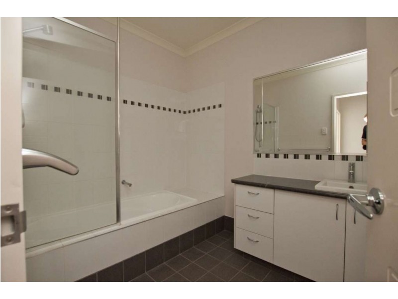 9B Miniata Street, Kununurra WA 6743