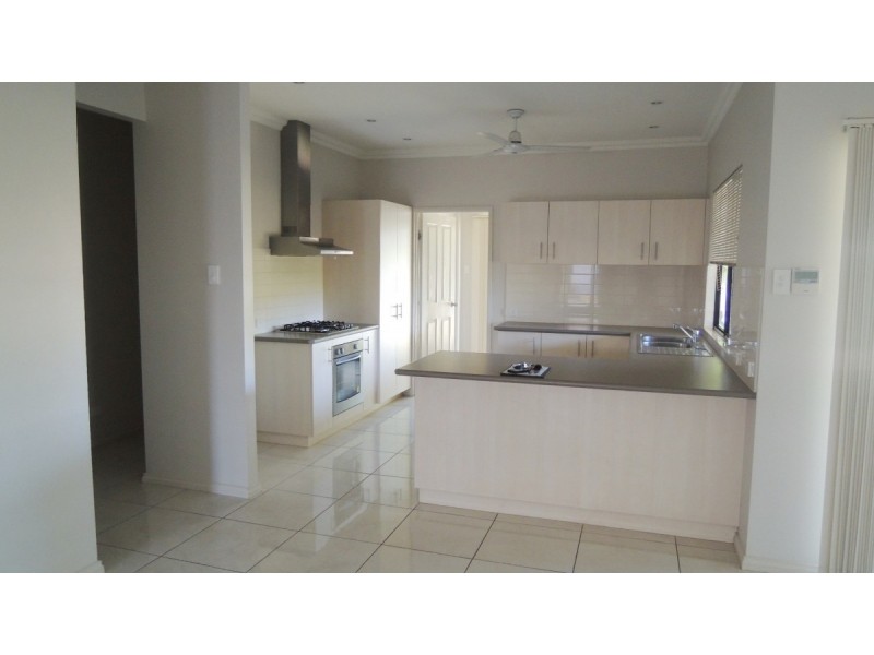 6/7 Greybox Crescent, Kununurra WA 6743