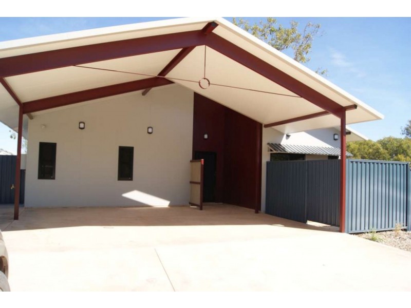 8 Tamarind Meander, Kununurra WA 6743