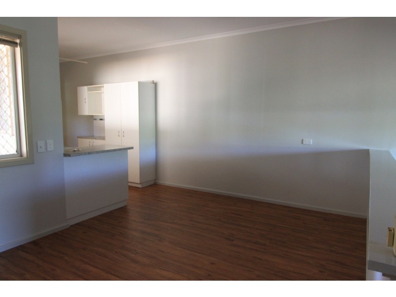 4/13 Erythrina Street, Kununurra WA 6743