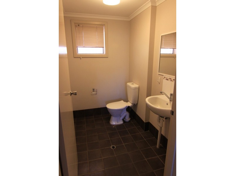 4/13 Erythrina Street, Kununurra WA 6743