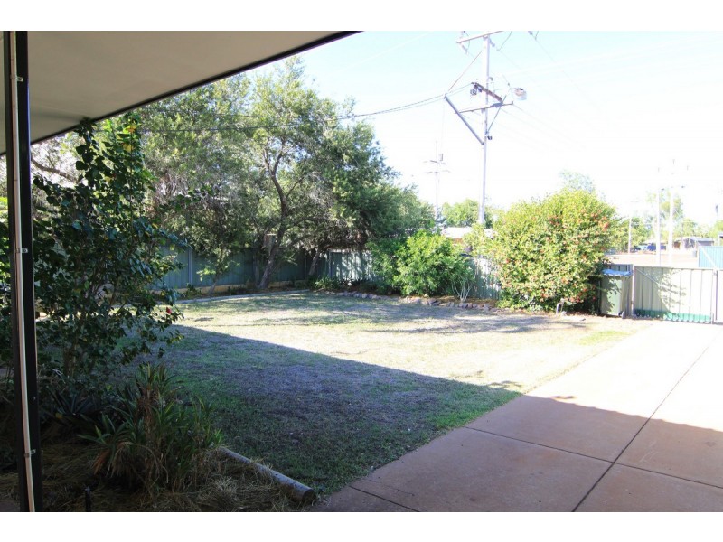 4/13 Erythrina Street, Kununurra WA 6743