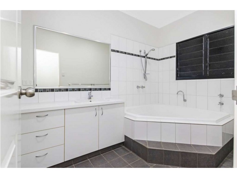 32 Gardenia Drive, Kununurra WA 6743