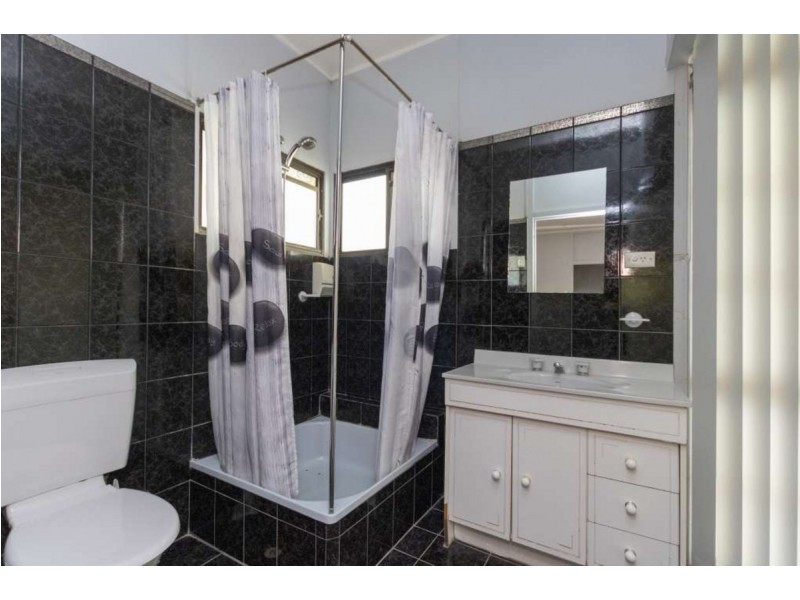 469 Crossing Falls Road, Kununurra WA 6743