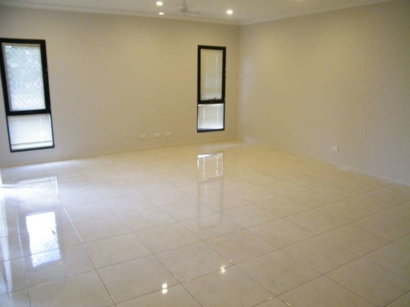 6/7 Greybox Crescent, Kununurra WA 6743