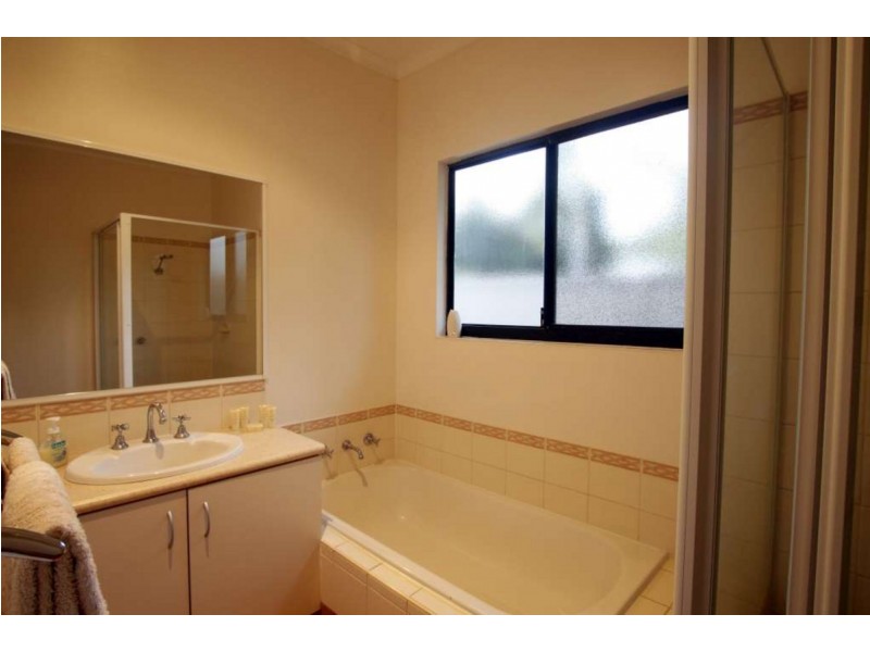 1/159 Coolibah Drive, Kununurra WA 6743