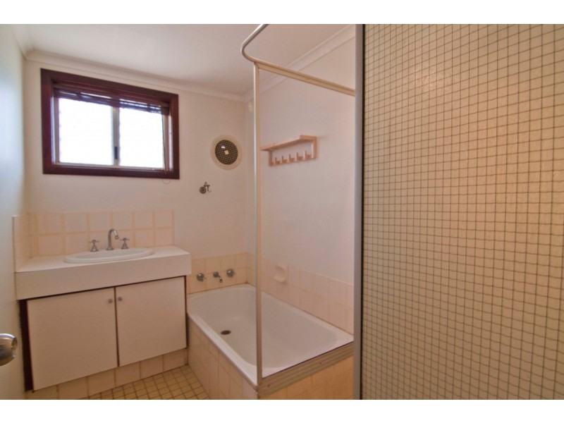 33 Eucalyptus Close, Kununurra WA 6743