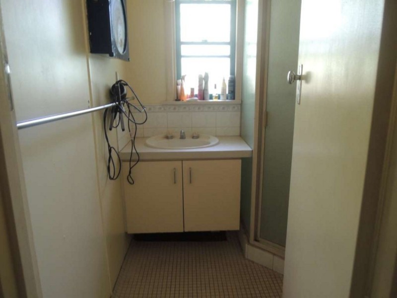 9 Rosewood Avenue, Kununurra WA 6743