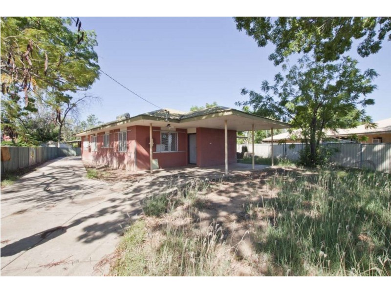 4 Sandalwood Street, Kununurra WA 6743