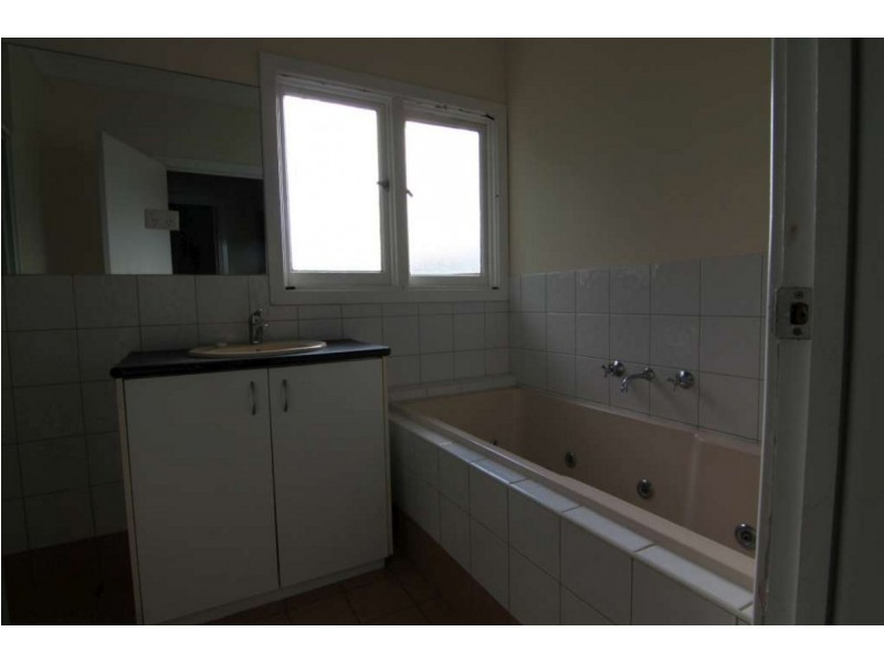 4 Pindan Avenue, Kununurra WA 6743