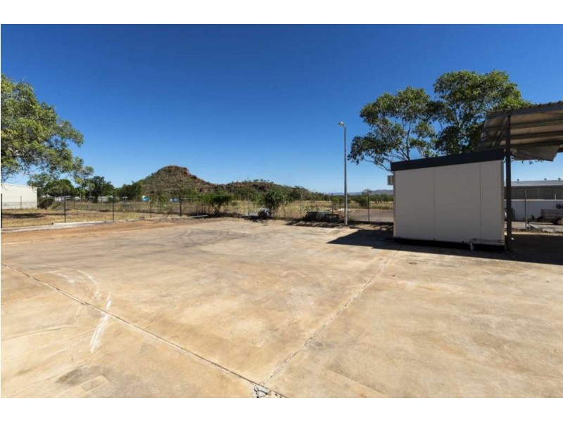 20 Salacca Loop, Kununurra WA 6743