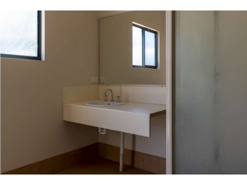 20 Salacca Loop, Kununurra WA 6743