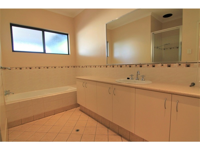 34 Hibiscus Drive, Kununurra WA 6743