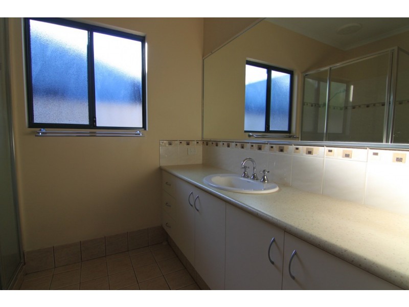 34 Hibiscus Drive, Kununurra WA 6743