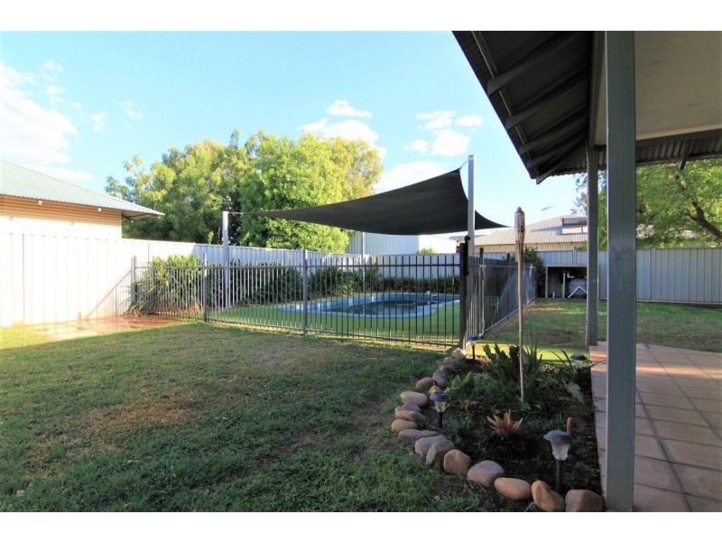 34 Hibiscus Drive, Kununurra WA 6743