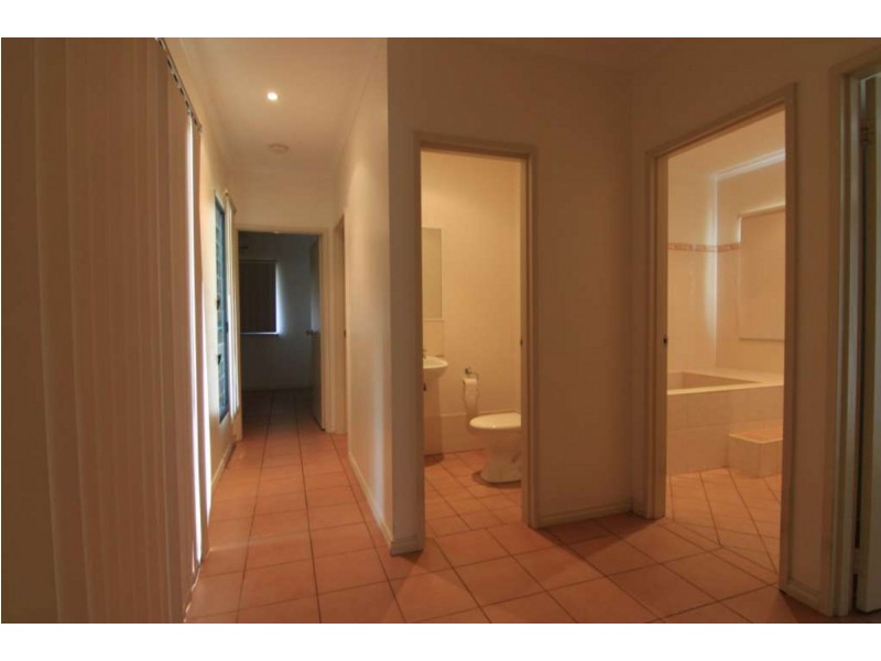 9 Barding Loop, Kununurra WA 6743