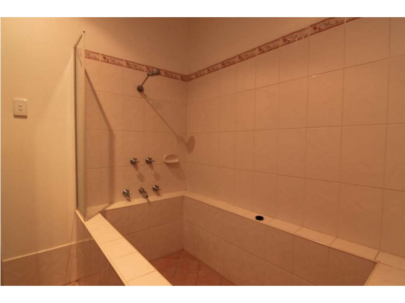 9 Barding Loop, Kununurra WA 6743