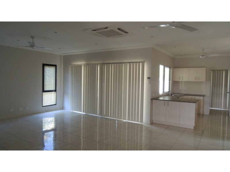 1/7 Greybox Crescent, Kununurra WA 6743