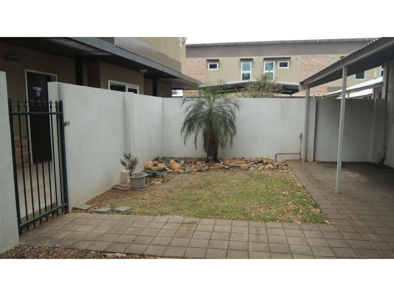 1/2 Riverfig Avenue, Kununurra WA 6743