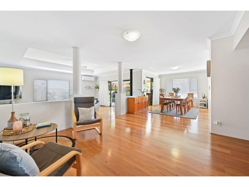 20 Beachview Court, Wannanup WA 6210