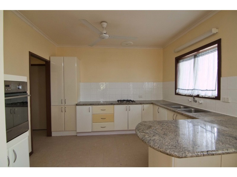 2 Lemonwood Way, Kununurra WA 6743