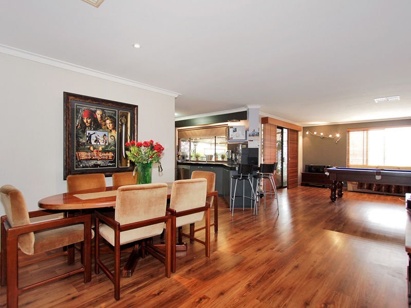 8 Gibson Way, Beechboro WA 6063