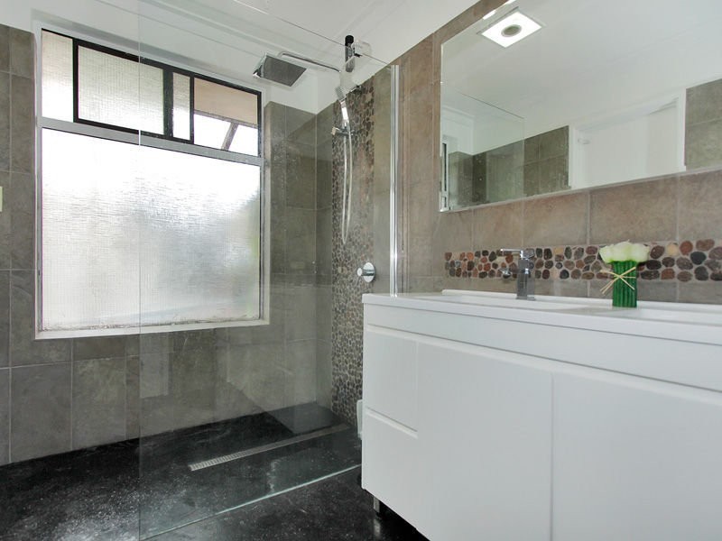 8 Gibson Way, Beechboro WA 6063