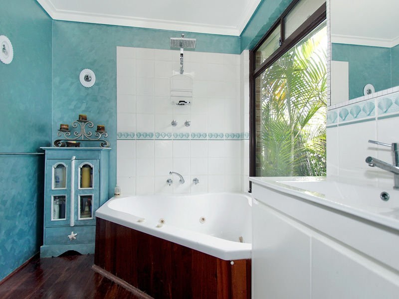 8 Gibson Way, Beechboro WA 6063