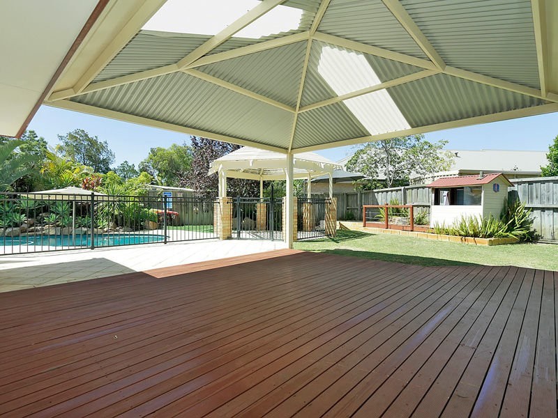 4 Whistler Court, Ellenbrook WA 6069