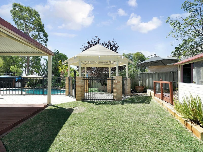 4 Whistler Court, Ellenbrook WA 6069