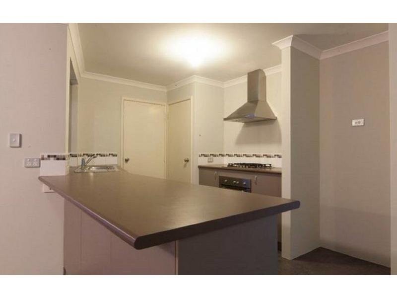 44 John Forrest Circuit, Bertram WA 6167