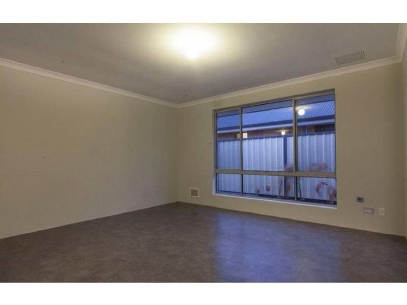 44 John Forrest Circuit, Bertram WA 6167