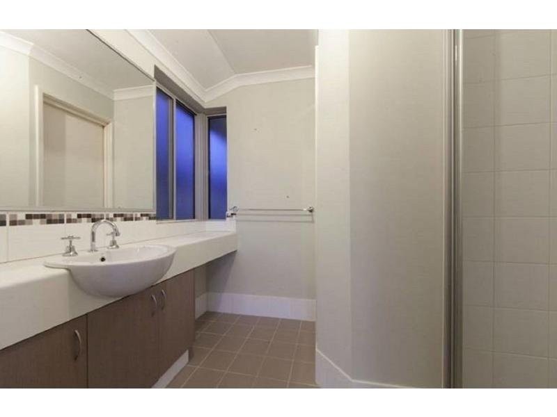 44 John Forrest Circuit, Bertram WA 6167