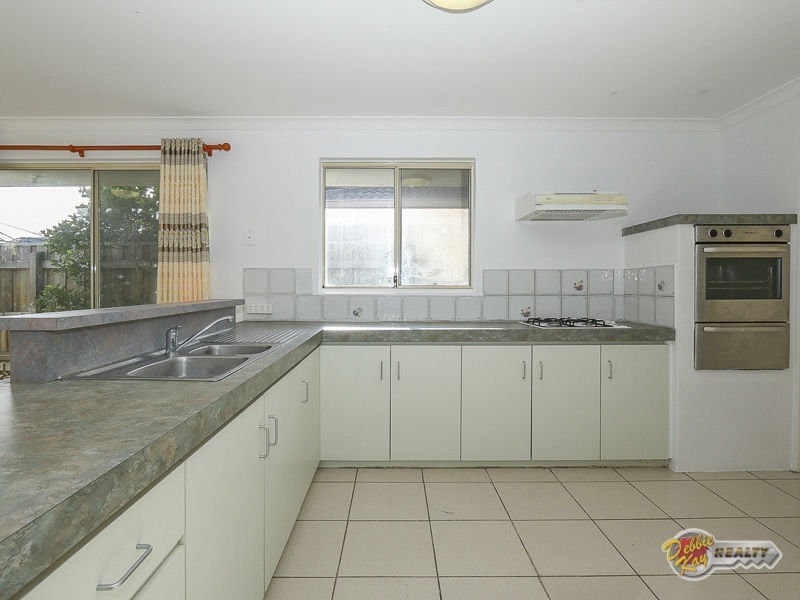 10 Yalgar Place, Lockridge WA 6054