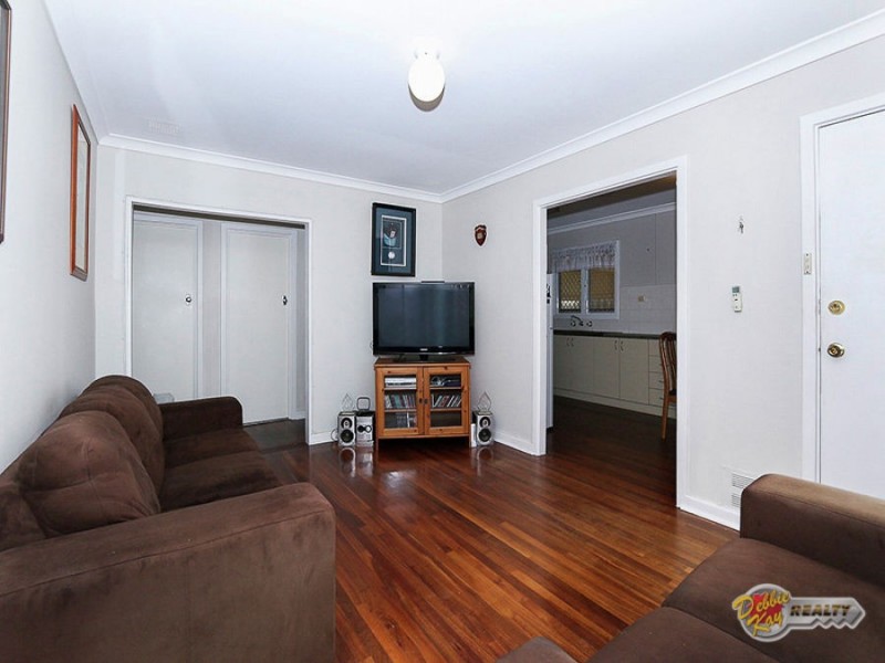 33b Sturtridge Road, Lockridge WA 6054