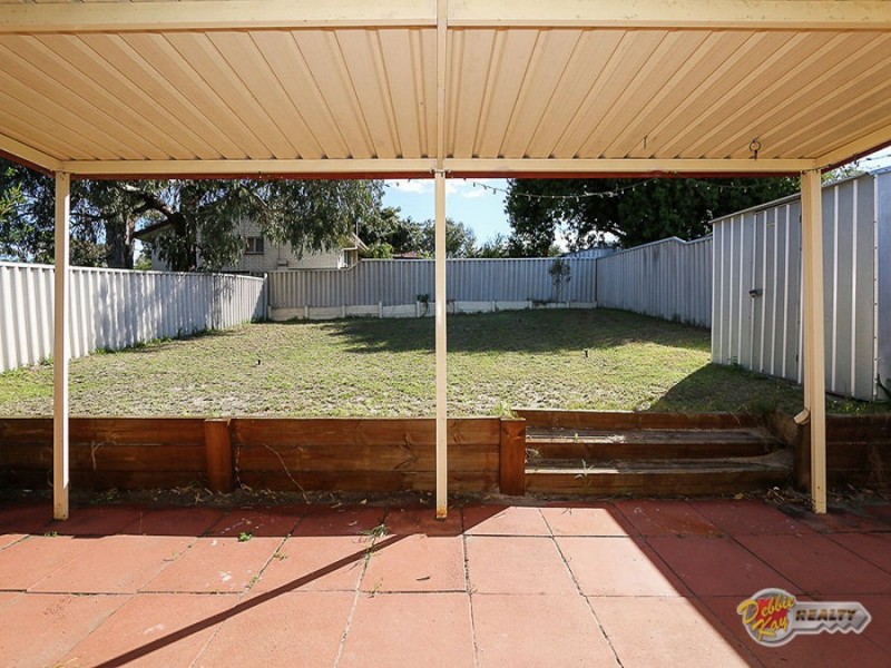 33b Sturtridge Road, Lockridge WA 6054