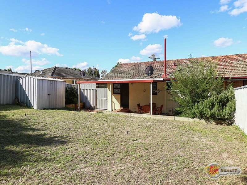 33b Sturtridge Road, Lockridge WA 6054