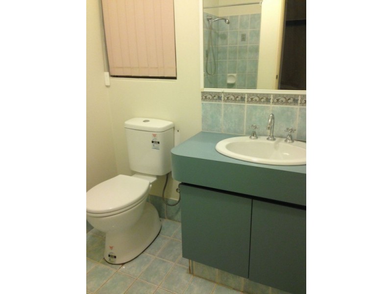 43 Woodlake Bvd, Ellenbrook WA 6069