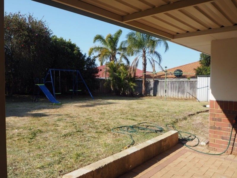 43 Woodlake Bvd, Ellenbrook WA 6069