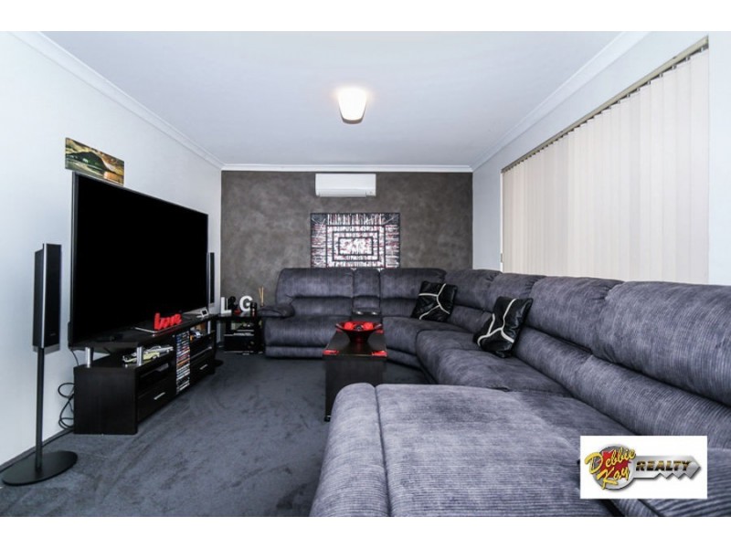 121 Bottlebrush Drive, Kiara WA 6054