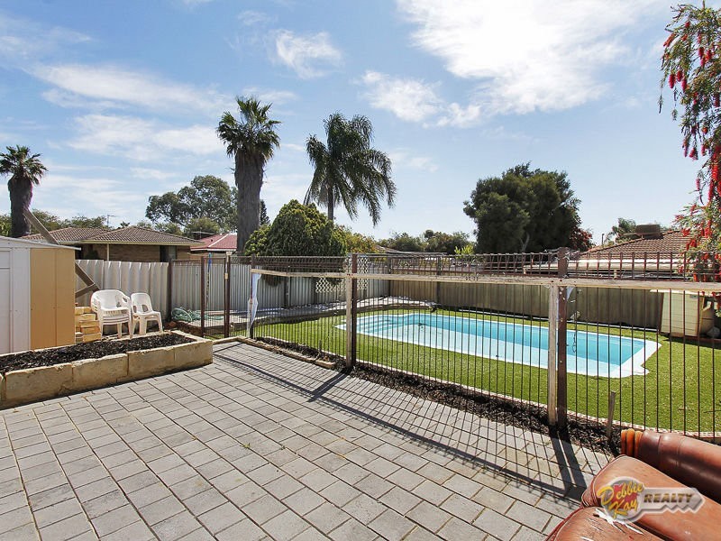 14B Dodds Place, Beechboro WA 6063