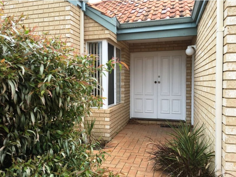 46 Lakefront Circle, The Vines WA 6069