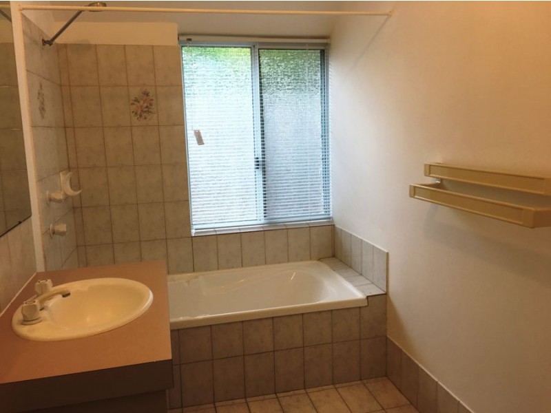 46 Lakefront Circle, The Vines WA 6069